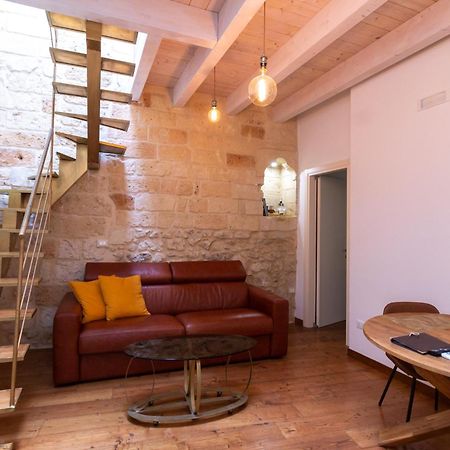 Le Nicchie Luxury Rooms Lecce Bagian luar foto
